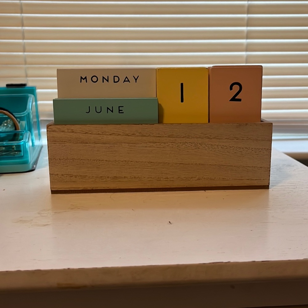 Cute Wood Calendar